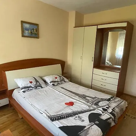 Апартамент Костадинови Apartamento *